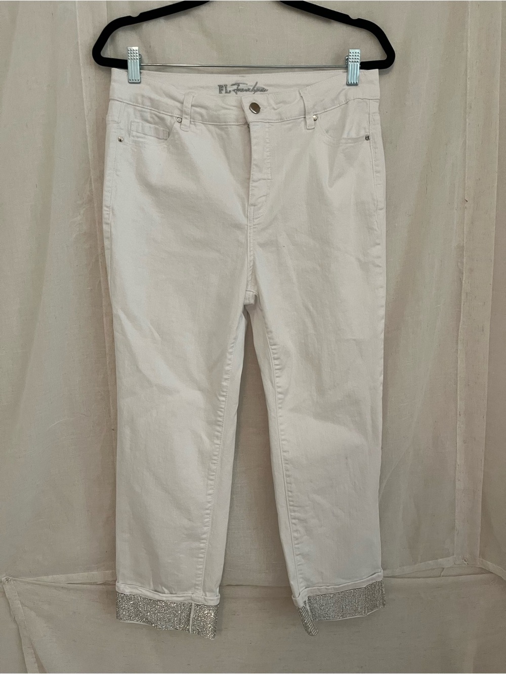 Frank Lyman Design White Relaxed Men’s Jeans with Cuffed Hem